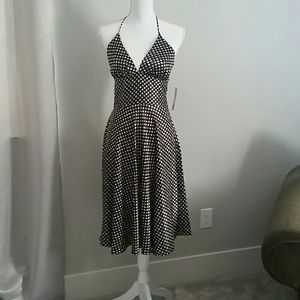 NWT Alyn Paige silk feel dress sz 3/4 fit like 6